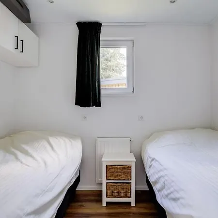 Modern Op De Veluwe エーペ