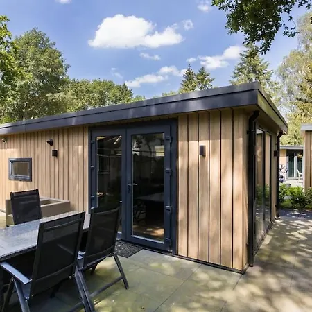 木屋 Modern Op De Veluwe 伊皮