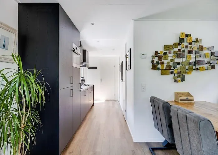 Modern Op De Veluwe Chalet